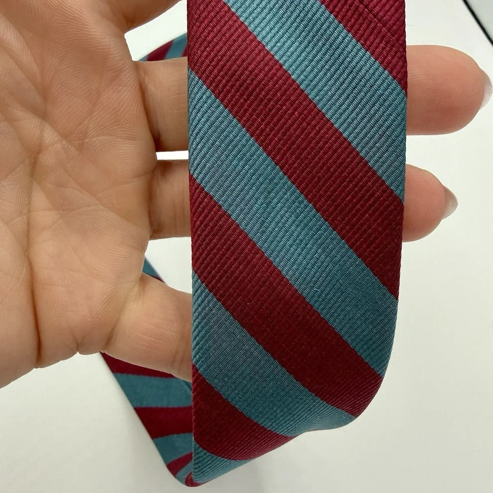 J. Crew 100% Silk Mens Necktie Teal Maroon Diagonal Stripe Business Office Sleek